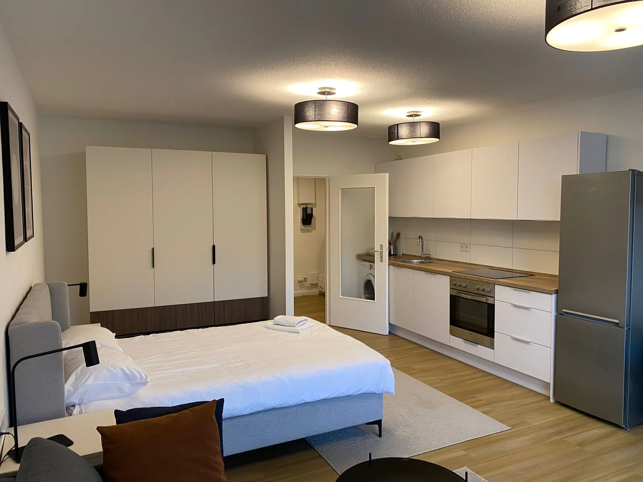 Glockenturmstraße, Berlin preview