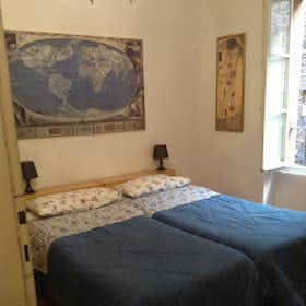 Privé kamer te huur voor € 300 per maand in Perugia, Via Cartolari