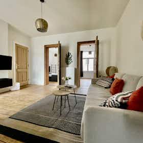 Appartement à louer pour 1 950 €/mois à Antwerpen, Gijzelaarsstraat