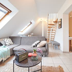 公寓 正在以 €1,400 的月租出租，其位于 Essen, Schäferstraße