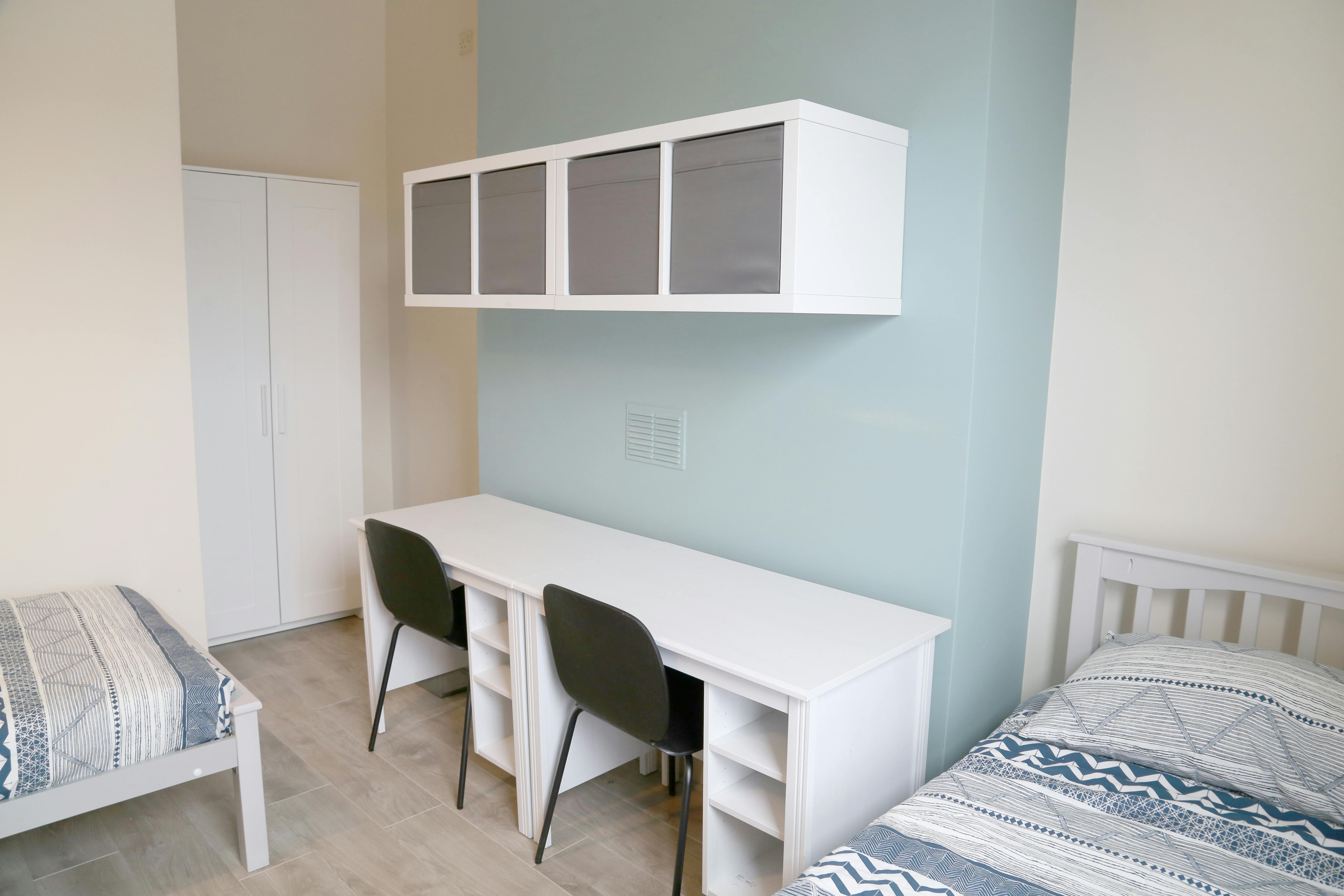 Shared room for rent for €693 per month in Dublin, Royal Canal Terrace