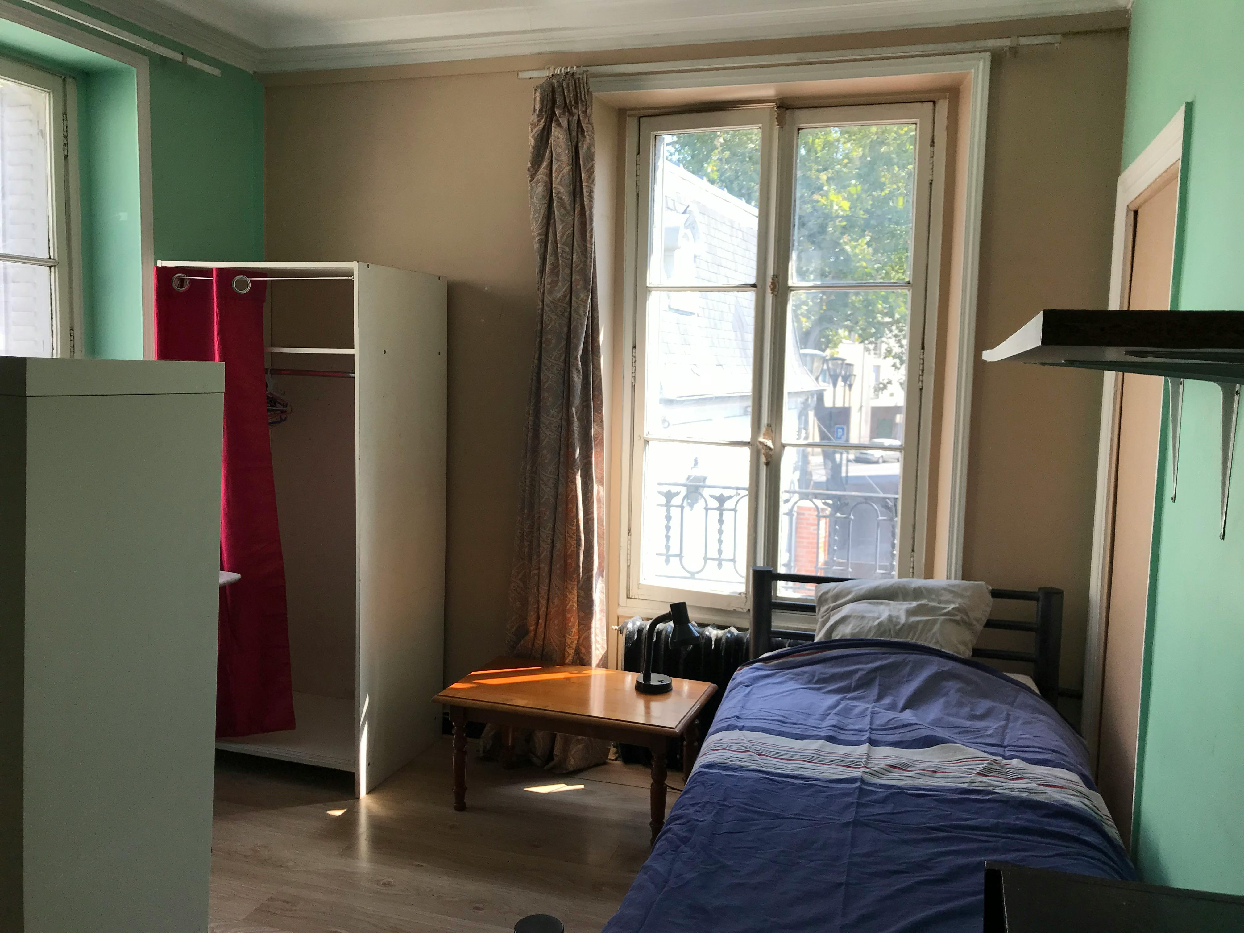 Double room Savigny-Sur-Orge, 18m² — photo 8