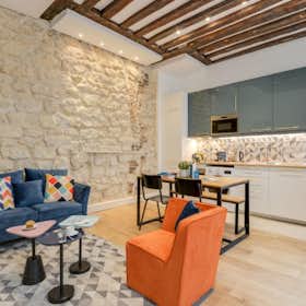 Apartment for rent for €1,000 per month in Paris, Rue de Cléry