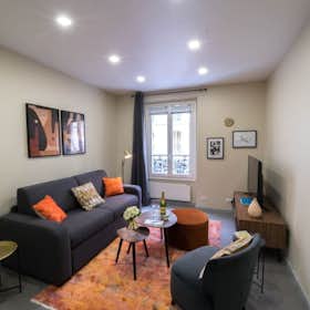 Apartment for rent for €1,000 per month in Paris, Rue Duret