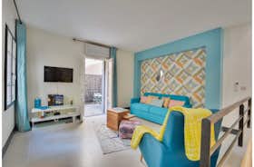 Apartment for rent for €1,000 per month in Paris, Rue Tardieu