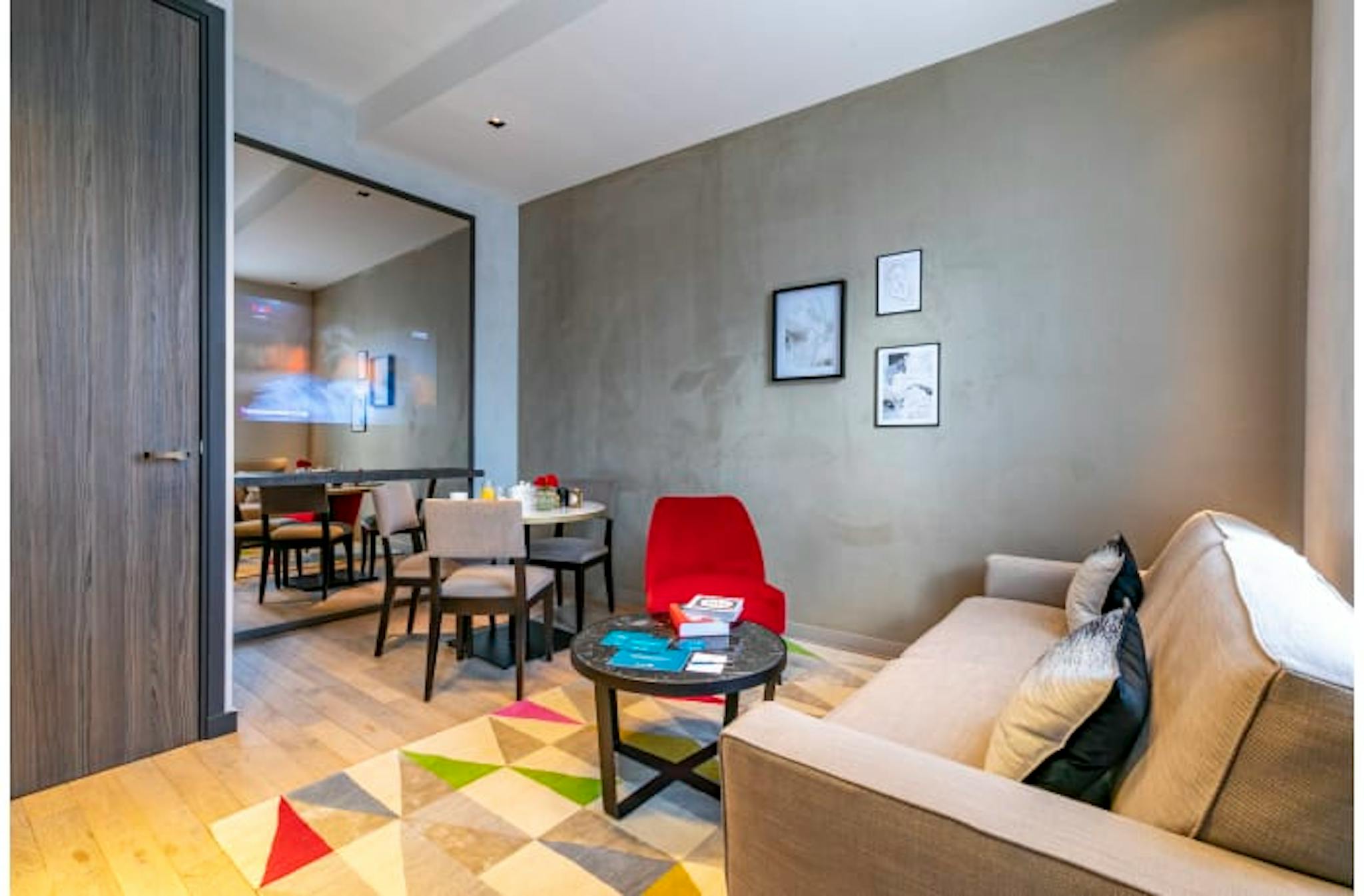 Rue Lauriston, Paris preview