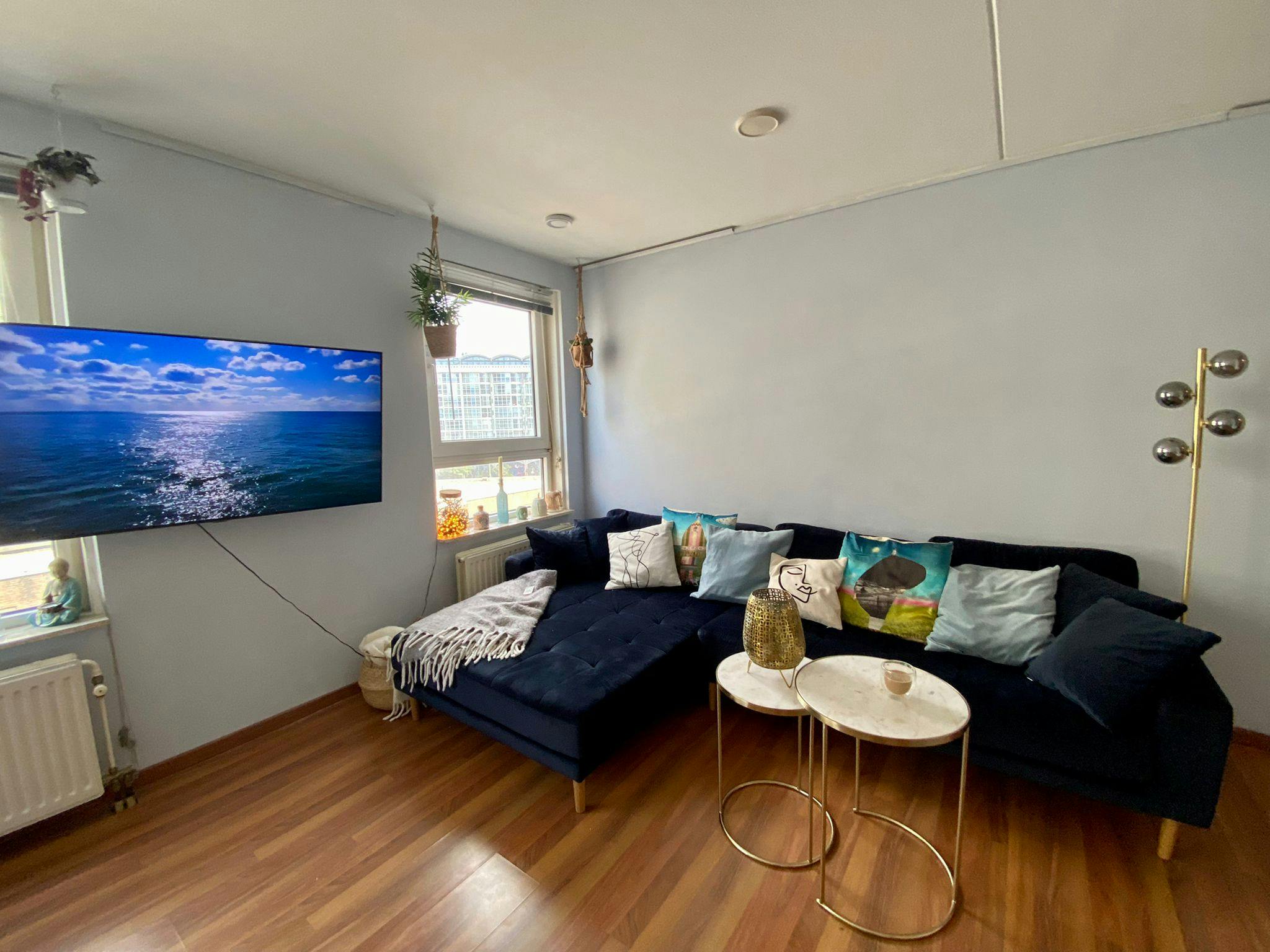 preview gallery tile