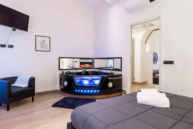 1-Bedroom Apartment in Via Calatafimi, Rome (1160613) room image 2