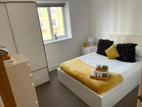 Appartement à louer pour 2 100 £GB/mois à Hull, George Street