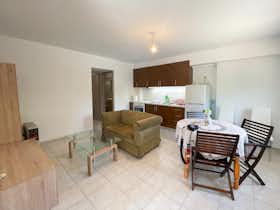Appartement te huur voor € 470 per maand in Ilioúpoli, Vlachava