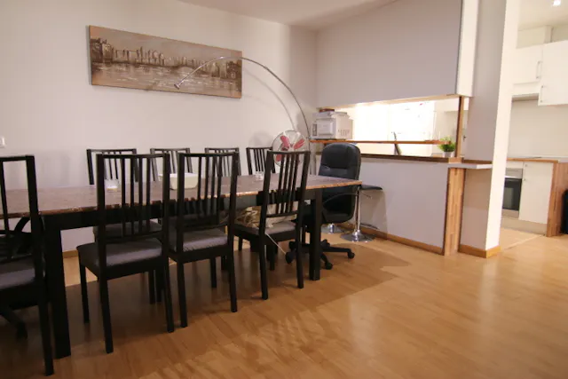 Private room in Paseo de San Francisco de Sales, Madrid (1163484) room image 1