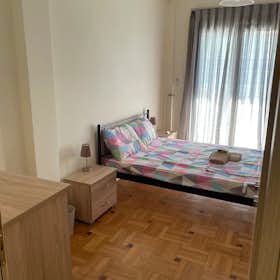 Private room for rent for €600 per month in Athens, Lomvardou Kon.