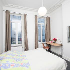 Private room for rent for €600 per month in Ixelles, Rue Goffart