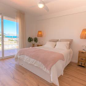 公寓 正在以 €1,980 的月租出租，其位于 Altea, Carrer Pla d'Albes