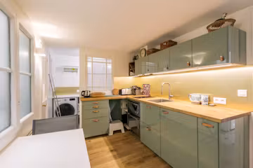 Rue Henri Verneuil, Paris 1-Paris-ROOM-1