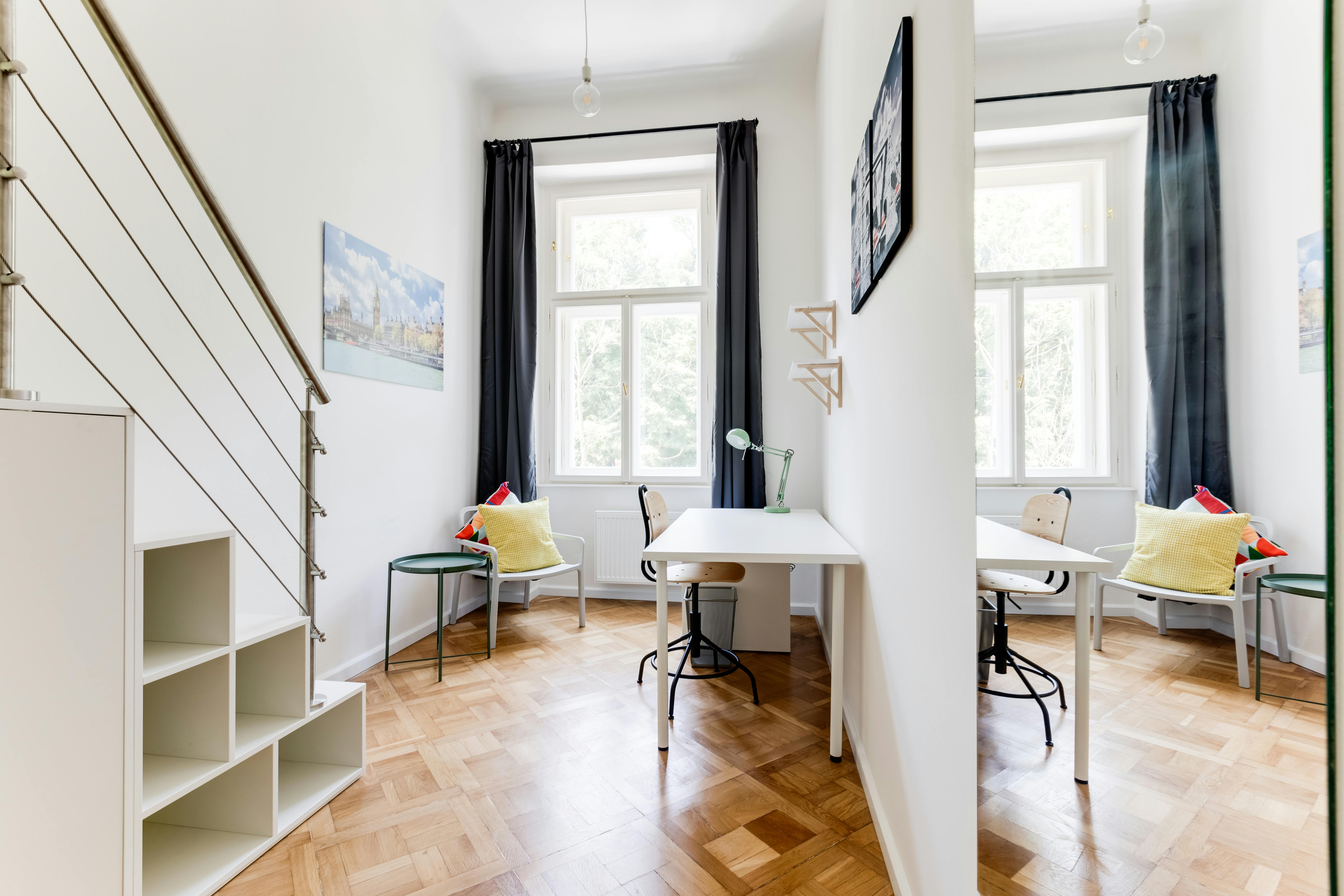 náměstí Kinských, Hlavní město Praha preview