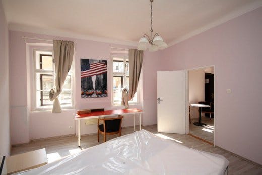 Cimburkova, Prague preview