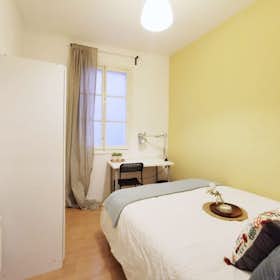 Private room for rent for €550 per month in Madrid, Calle de Santa Catalina