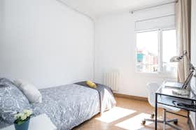 私人房间 正在以 €600 的月租出租，其位于 Barcelona, Carrer de València