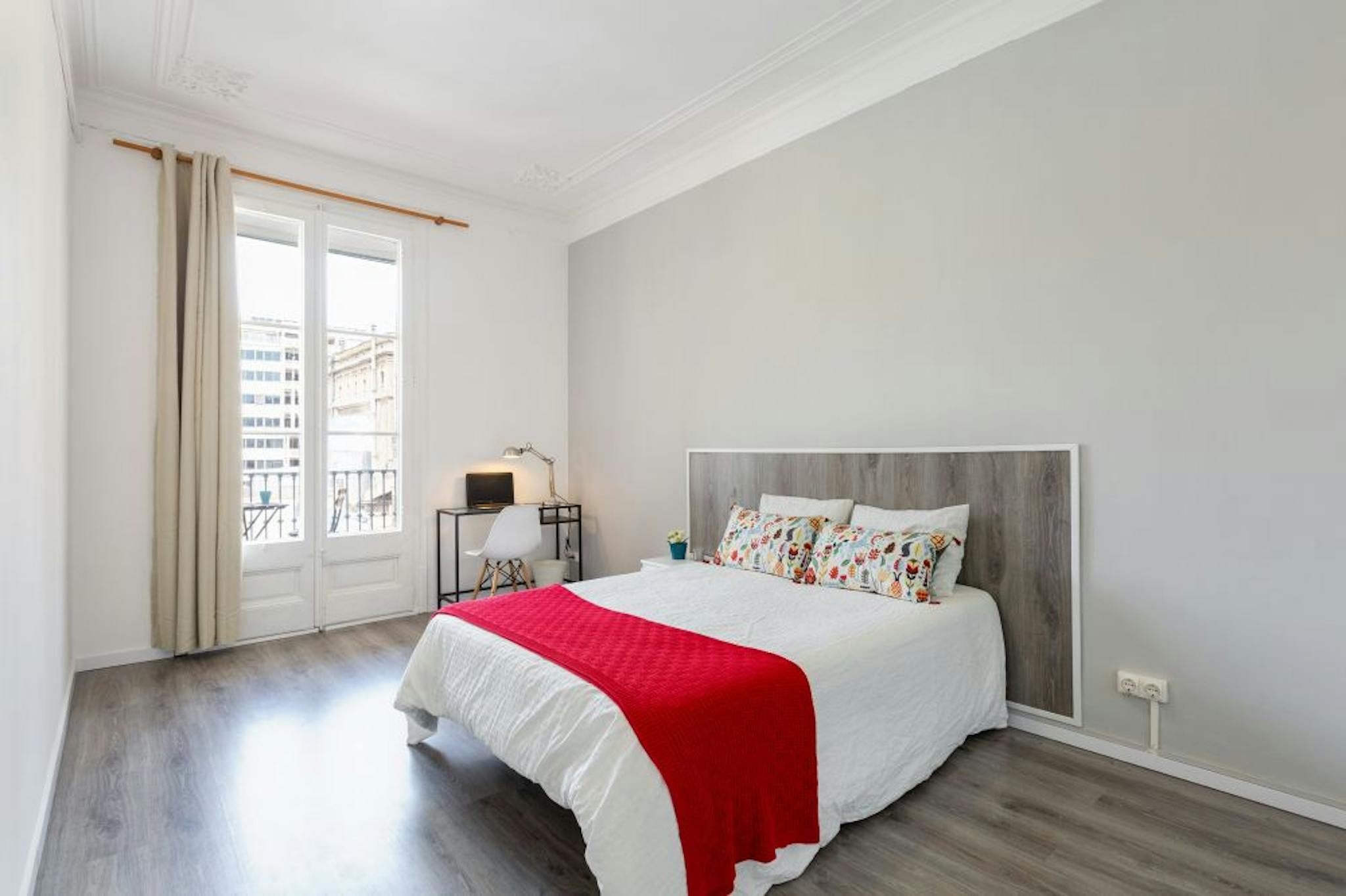 Carrer de Balmes, Barcelona preview