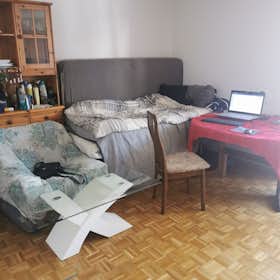 Shared room for rent for €819 per month in Romanshorn, Bachstrasse