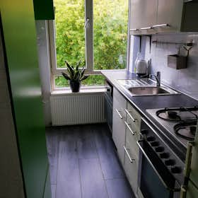 公寓 正在以 €1,600 的月租出租，其位于 Rotterdam, Van Alkemadestraat