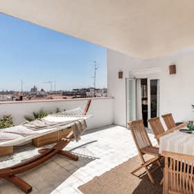 Apartment for rent for €6,115 per month in Madrid, Plaza de Olavide