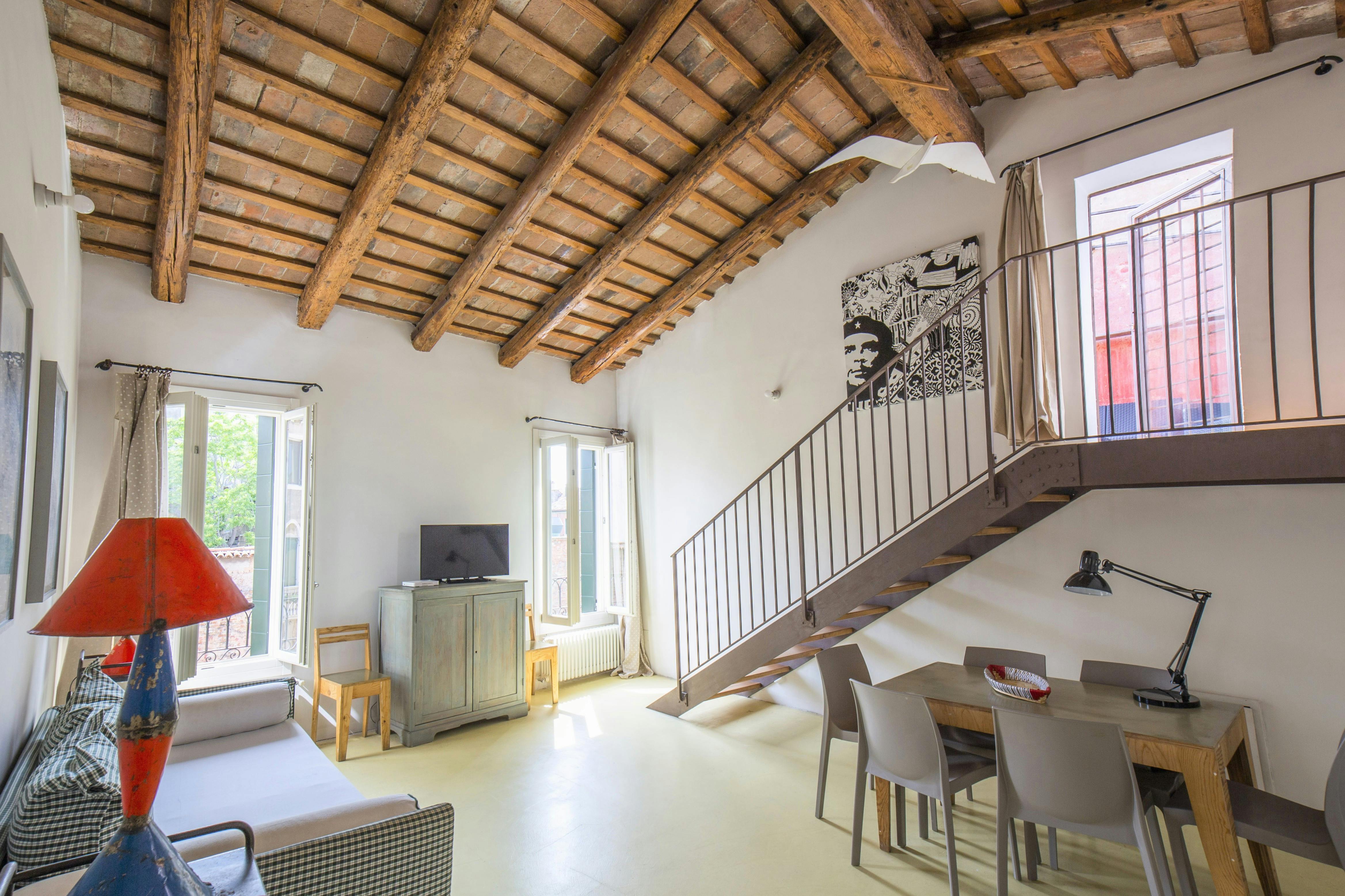 Mieszkanie do wynajęcia za 1760 € miesięcznie w mieście Venice, Fondamenta dei Mori