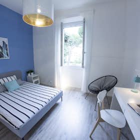 Private room for rent for €610 per month in Florence, Via Bolognese
