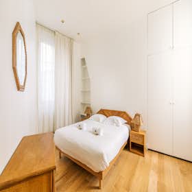 Apartment for rent for €5,635 per month in Paris, Rue de Rivoli