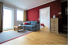 Apartment for rent for €1,500 per month in Vienna, Neilreichgasse