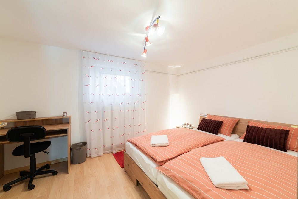 Novo Polje-cesta XIX, Ljubljana preview