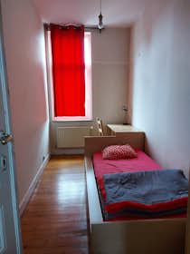 Private room for rent for €540 per month in Ixelles, Boulevard Général Jacques