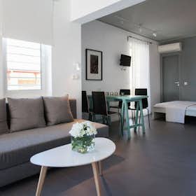 Studio for rent for €960 per month in Athens, Mavromichali