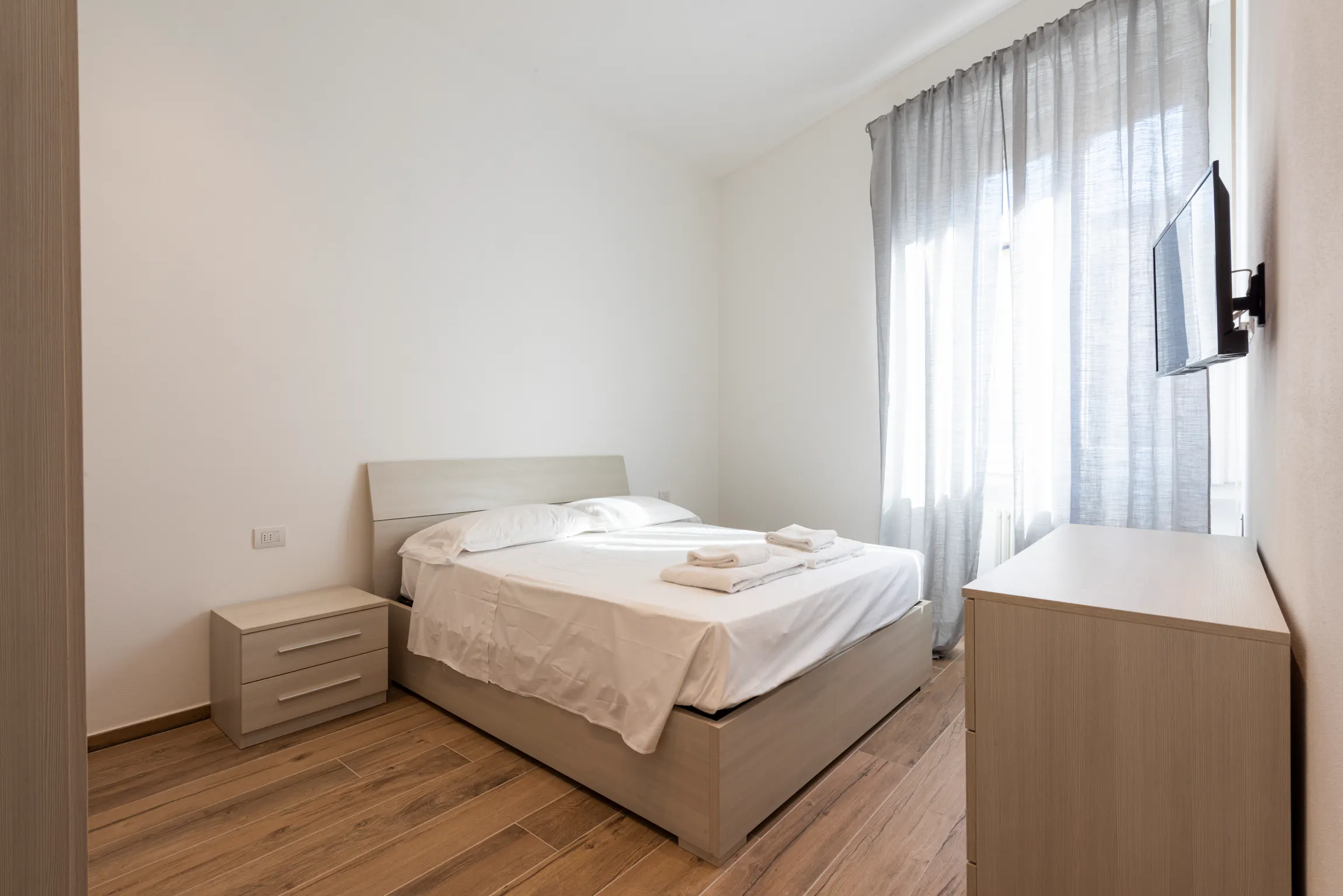 2-Bedroom Apartment in Via Domenico Burchiello, Florence (1173925) ROOM 1