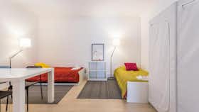 Private room for rent for €460 per month in Gondomar, Rua Dom Afonso Henriques