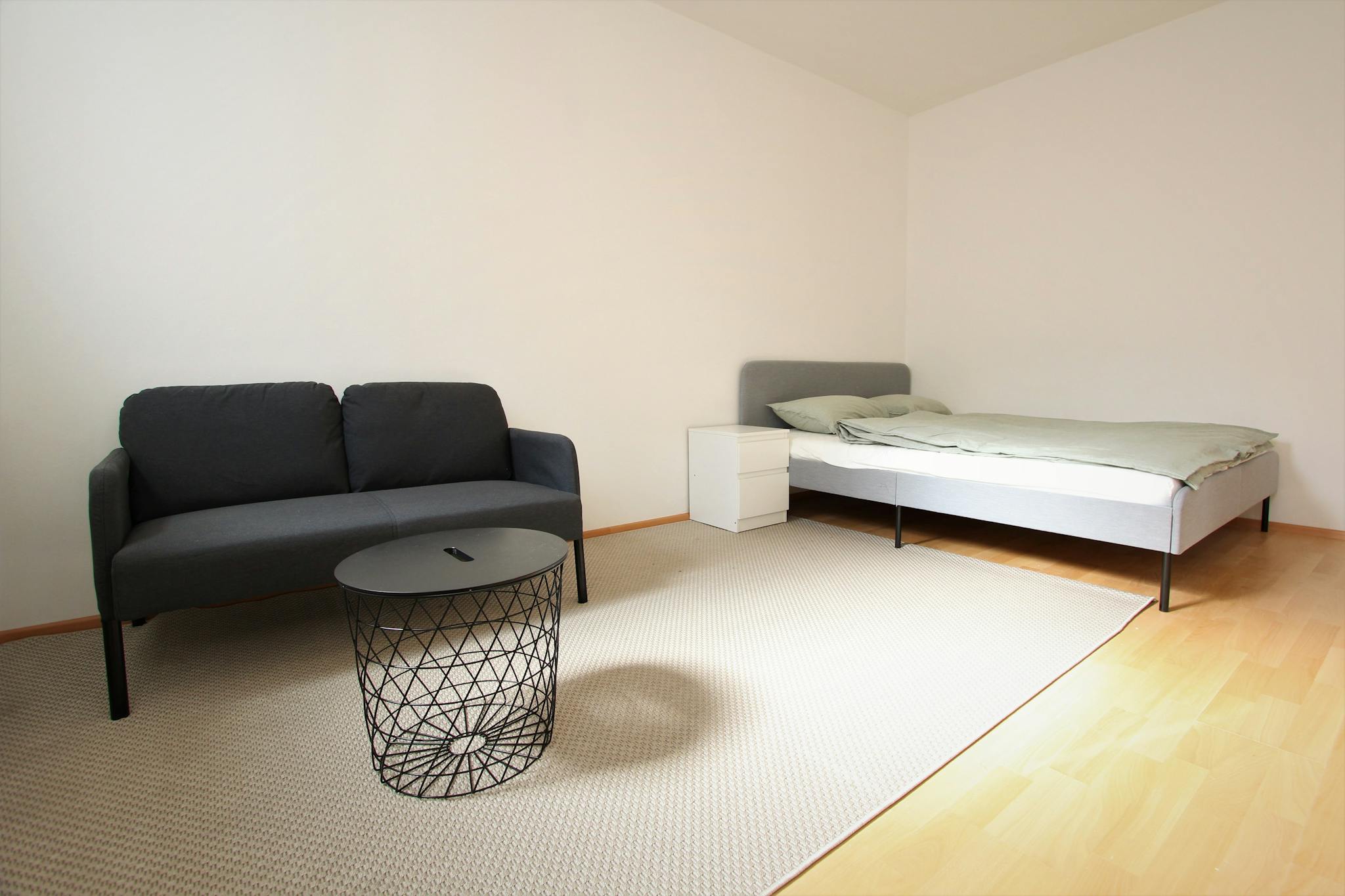 Avedikstraße, Vienna preview