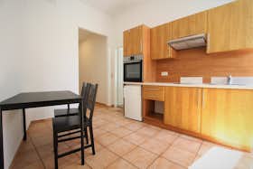 Apartment for rent for €860 per month in Vienna, Sechshauser Gürtel
