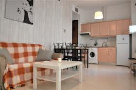Apartamento en alquiler por 550 € al mes en Sevilla, Plaza San Martín