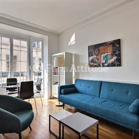 Apartment for rent for €1,678 per month in Paris, Cité Voltaire