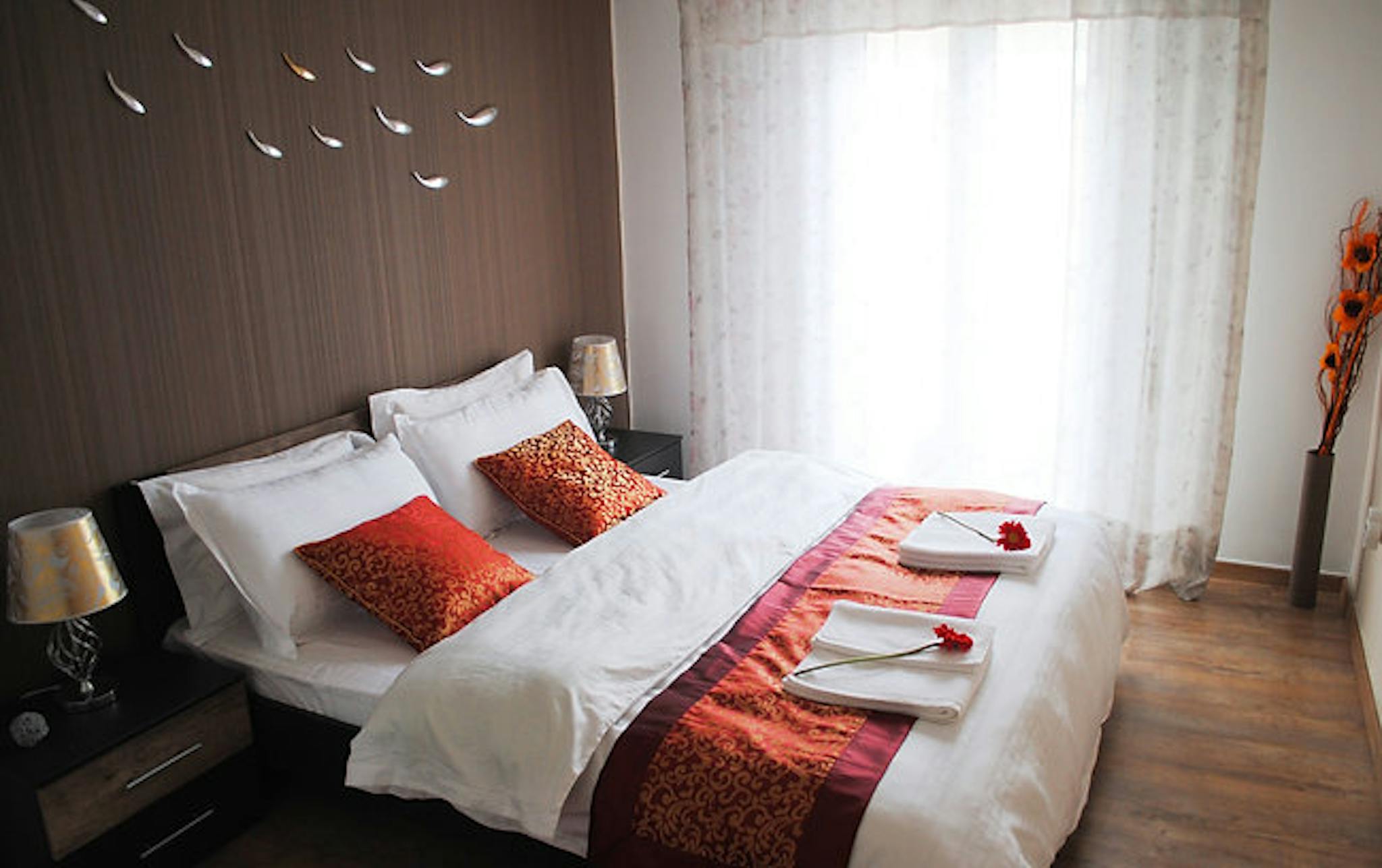 Metaxa Neofytou, Athens preview