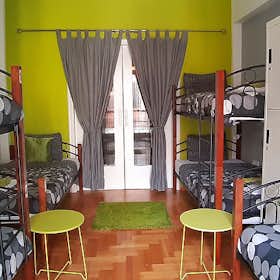 Cameră comună de închiriat pentru 230 EUR pe lună în Athens, Samou