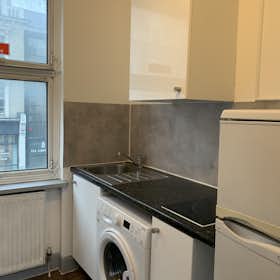 Private room for rent for €2,950 per month in London, Gray's Inn Road