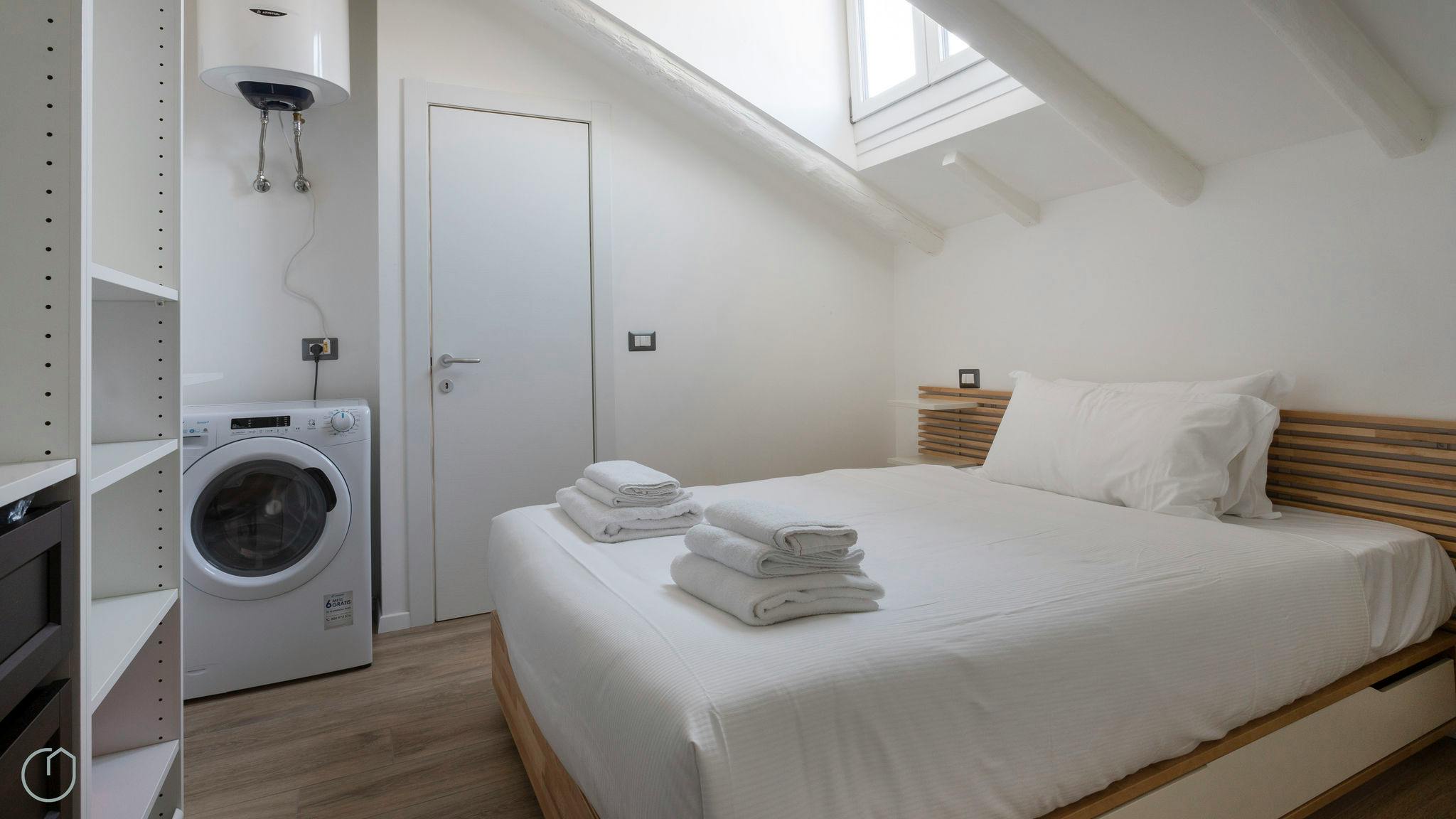 Apartment for rent for €1 per month in Milan, Via Panfilo Castaldi