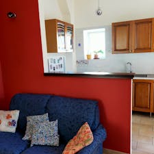 Wohnung for rent for 900 € per month in Naples, Via Saverio Altamura