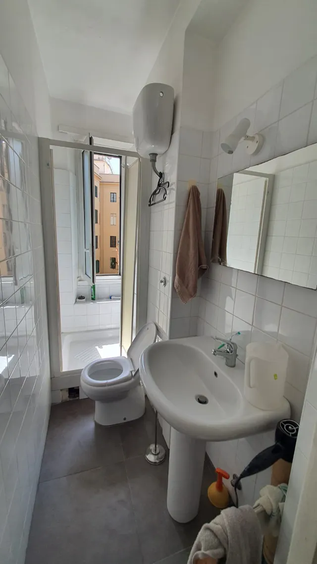 Private room in Via della Brianza, Rome (1178965) room image 40