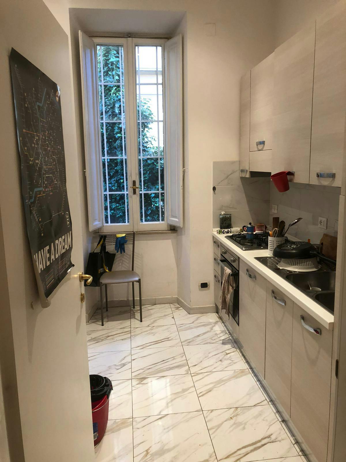 preview gallery tile