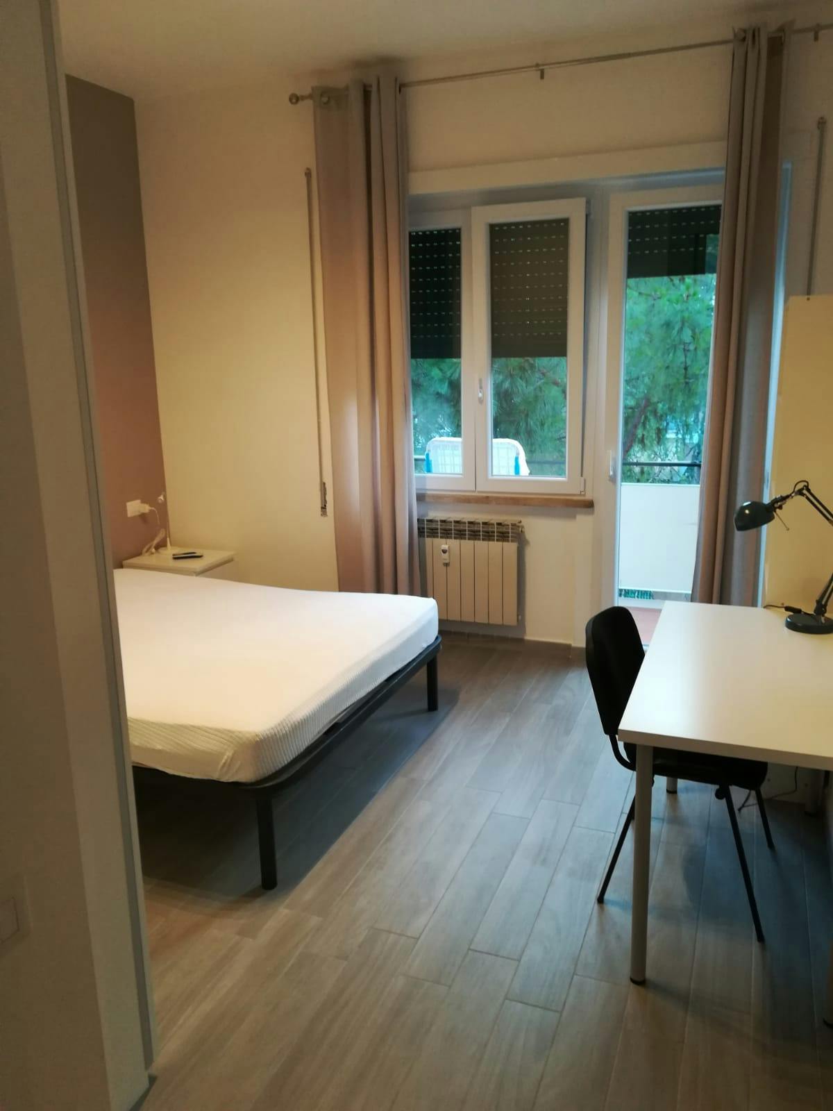 Private room in Viale di Valle Aurelia, Rome (1179404) room image 2