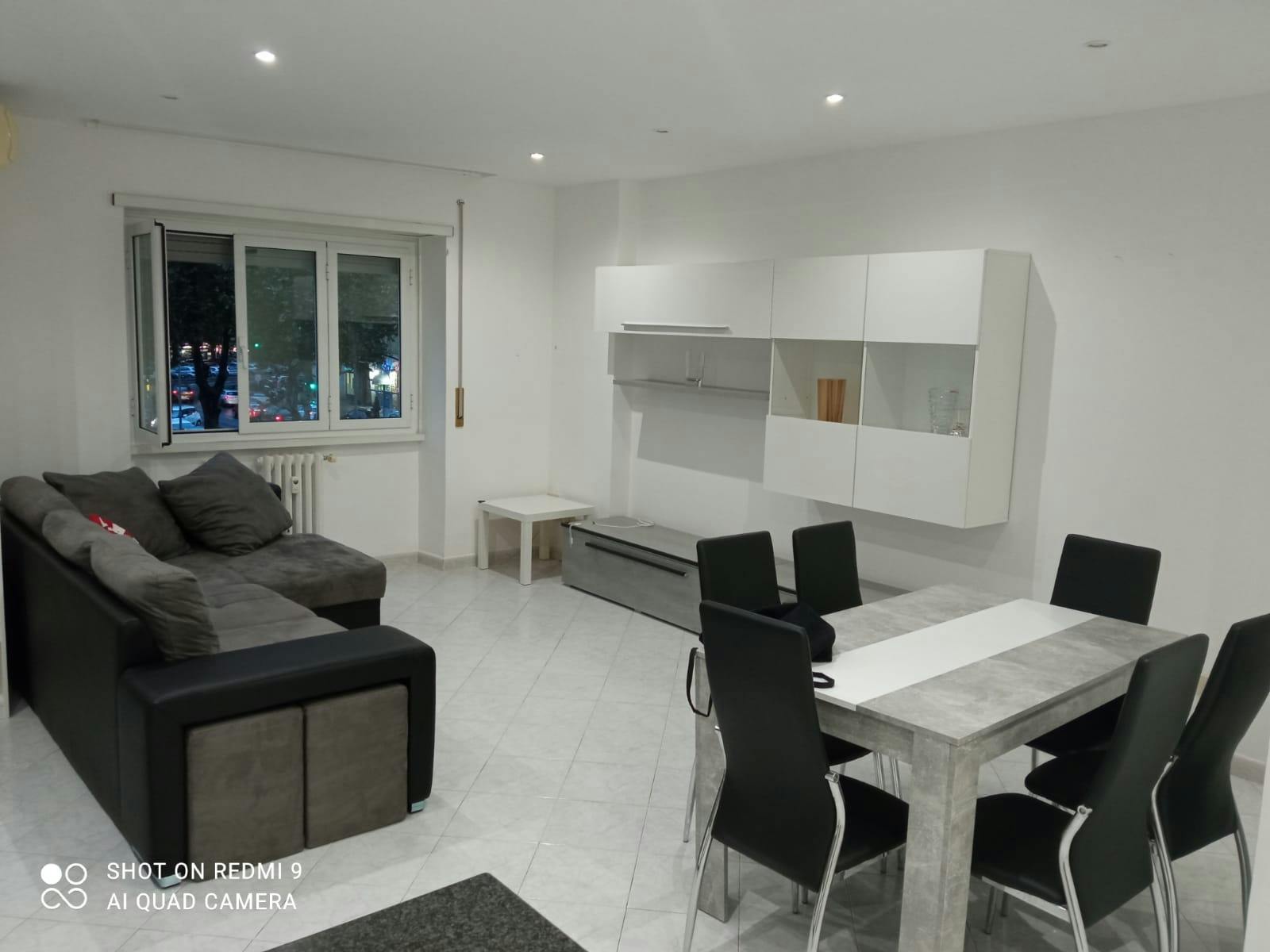 Apartment for rent for €1,000 per month in Rome, Via Oderisi da Gubbio