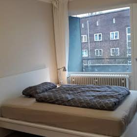 Studio for rent for €1,325 per month in Hamburg, Ohlsdorfer Straße
